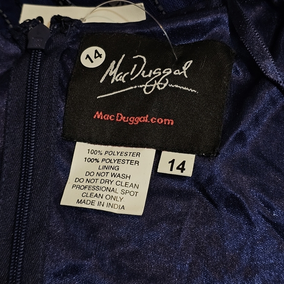 MAC DUGGAL Sequined V-Neck Illusion Sleeve A-Line Gown Blue Dress Womens size 14 - Picture 5 of 8